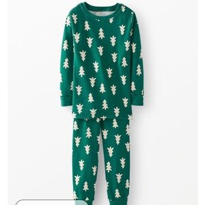 Hanna Andersson Forest Green Tree Pajama Set From HannaSoft Line.